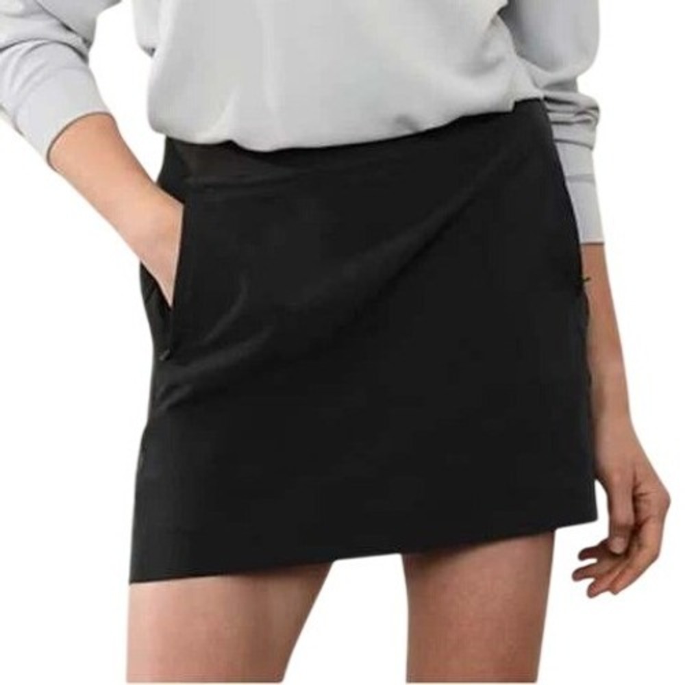 Athleta Brooklyn Mid Rise Skort Sz 6 Black Travel Golf Pickleball Tennis UPF 50+